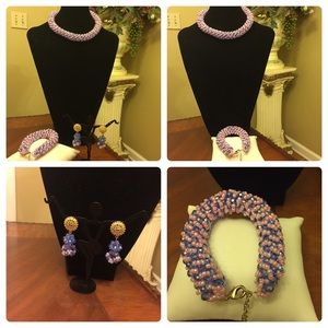 An elegant Set-baby Pink mixed with blue beads